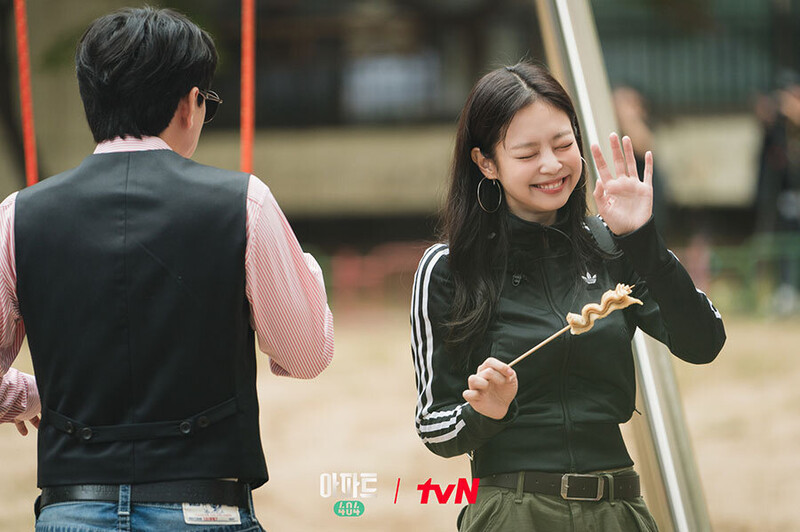 240306 JENNIE - Apartment 404 EP.3 Preview Photos documents 1