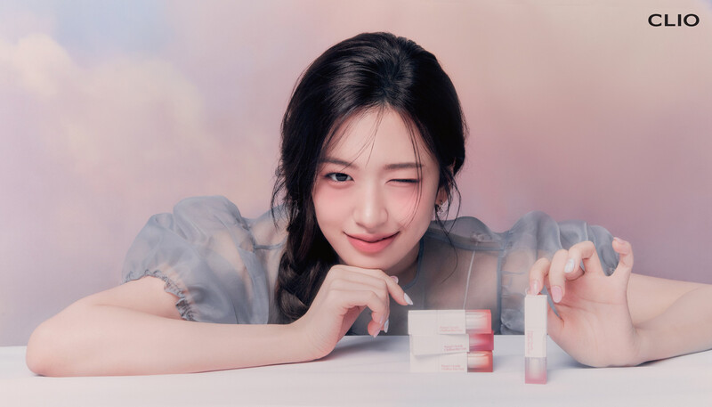 IVE Yujin for CLIO Pastel Clouds with Dew Collection documents 4