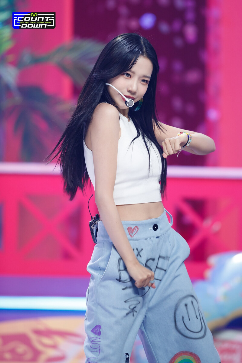 220602 Jo Yuri - 'Love Shhh!' at M Countdown documents 1