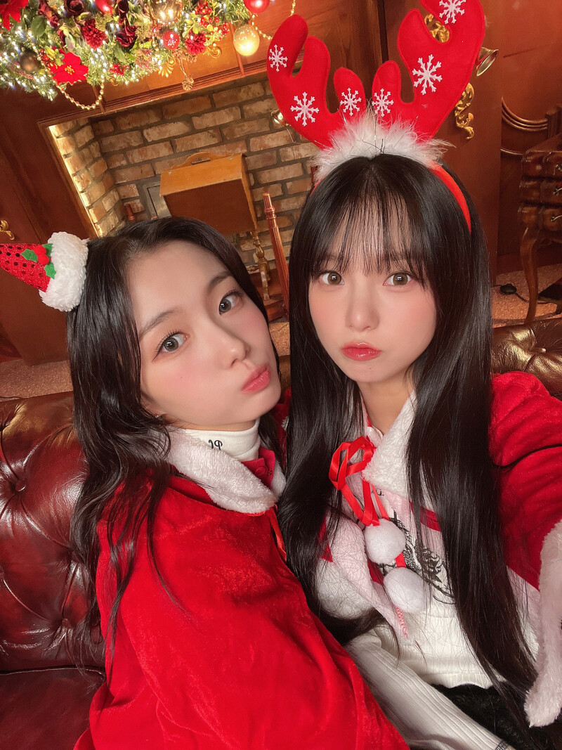 231227 KEP1ER Twiter Update - Yujin, Youngeun documents 3