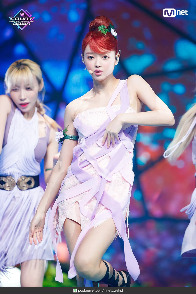 YooA_(25).jpg