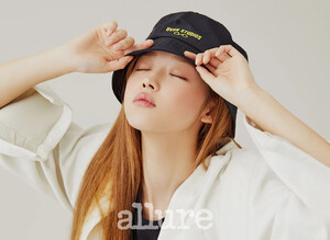 OH MY GIRL YooA for Allure Magazine October 2020 Issue