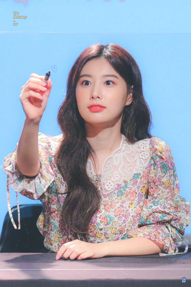 210703 Hyewon - Fansign Event documents 5