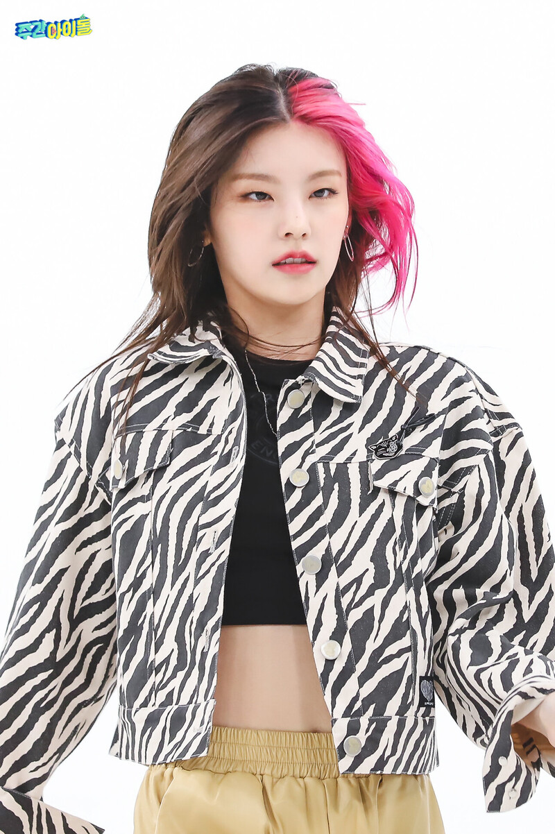 210929 MBC Naver Post - ITZY at Weekly Idol documents 12