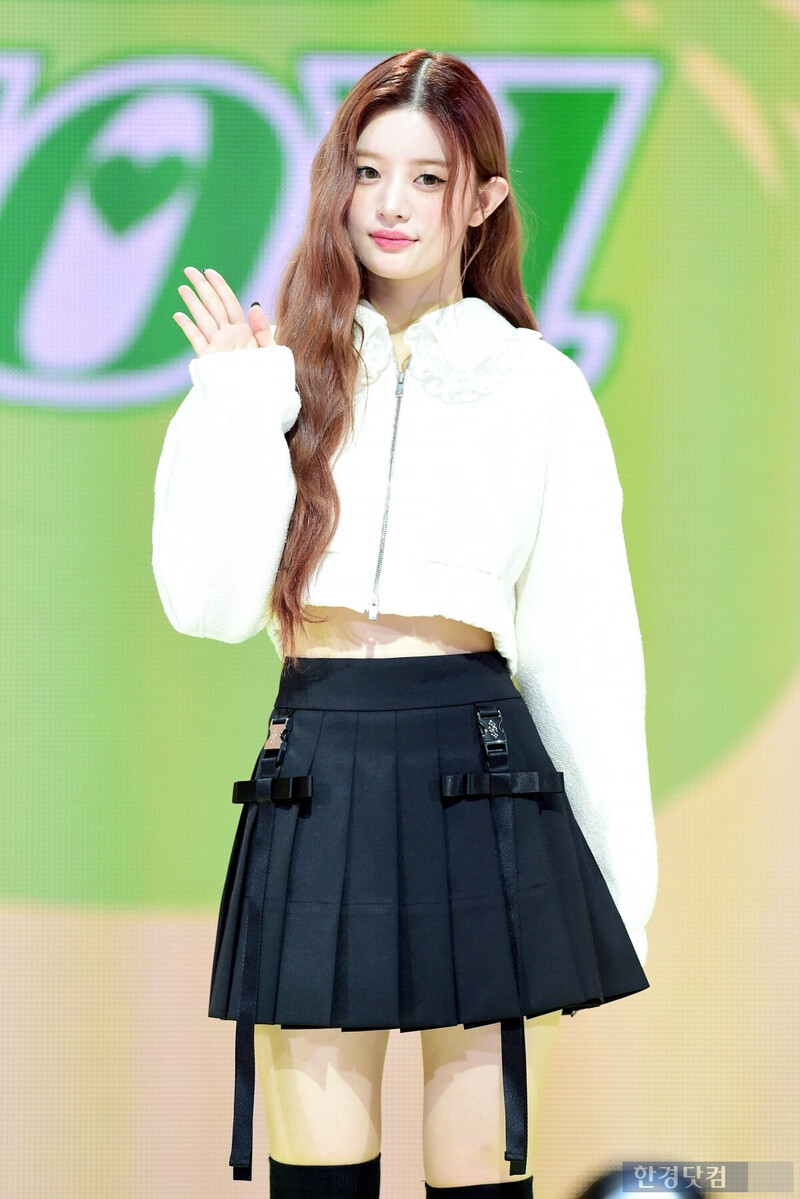 241021 ILLIT Minju at ‘I’LL LIKE YOU’ Media Press Conference documents 3