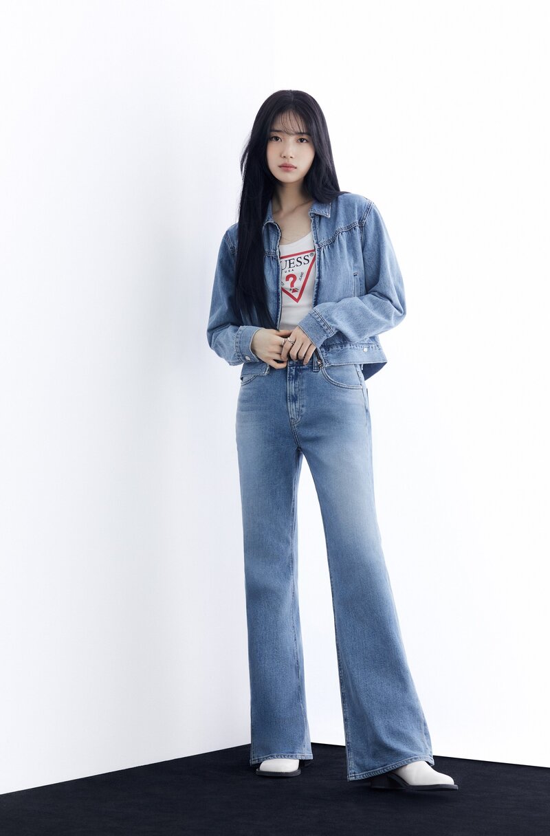 Bae Suzy for GUESS 2022 FW Collection documents 6