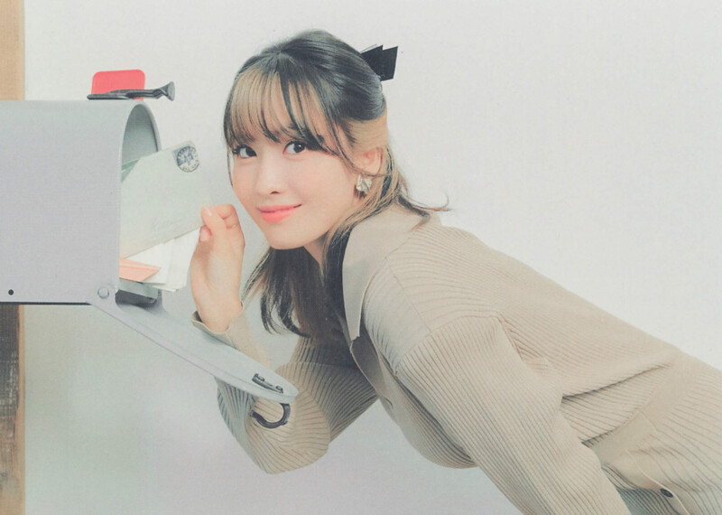 TWICE Season's Greetings 2022 "Letters To You" (Scans) documents 7