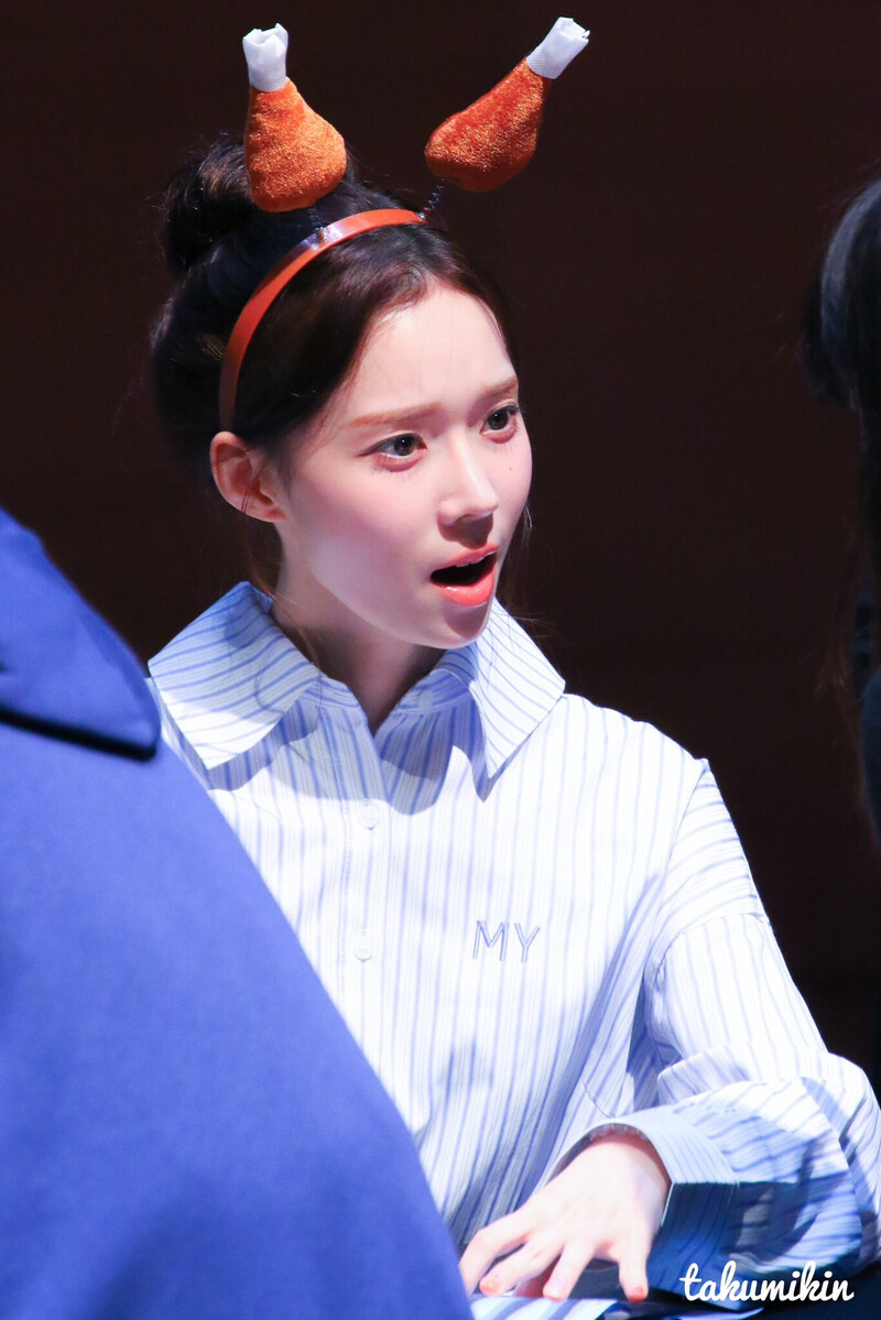 240116 aespa WINTER - CHILLIN Fansign Event in Taipei documents 10