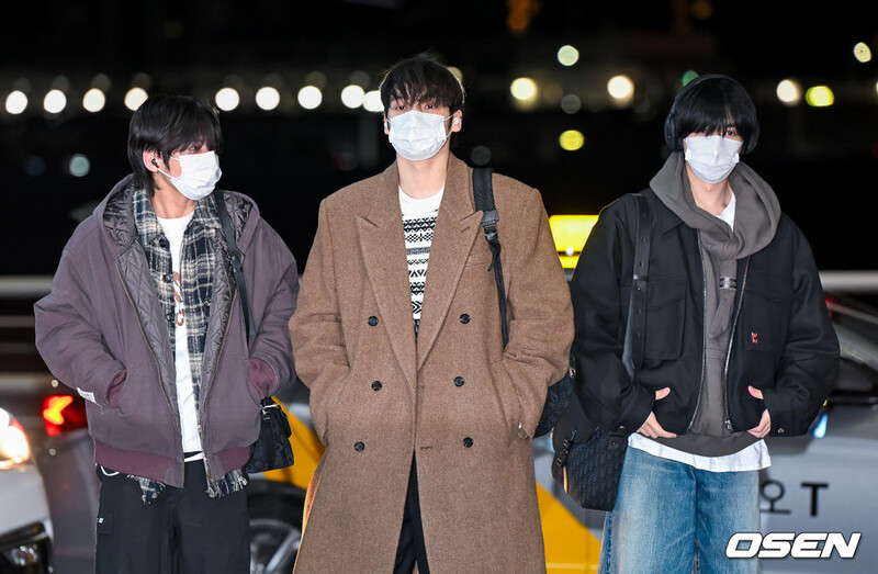 250103 TXT at Incheon Airport documents 5