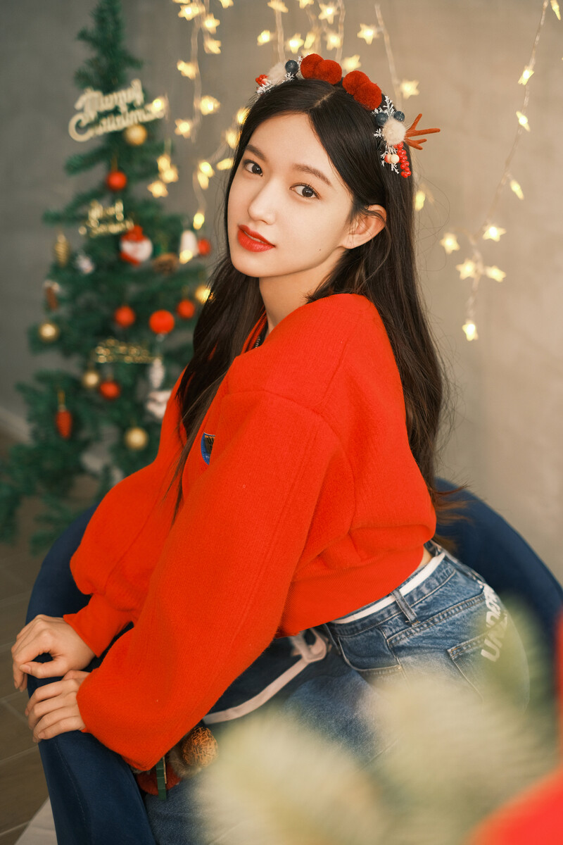 211225 Cheng Xiao Weibo Studio Update - Merry Christmas documents 8