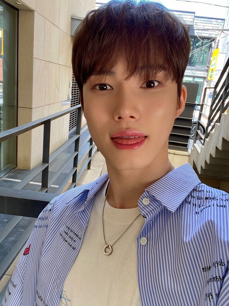 220828 E'Last Seungyeop fancafe update documents 3