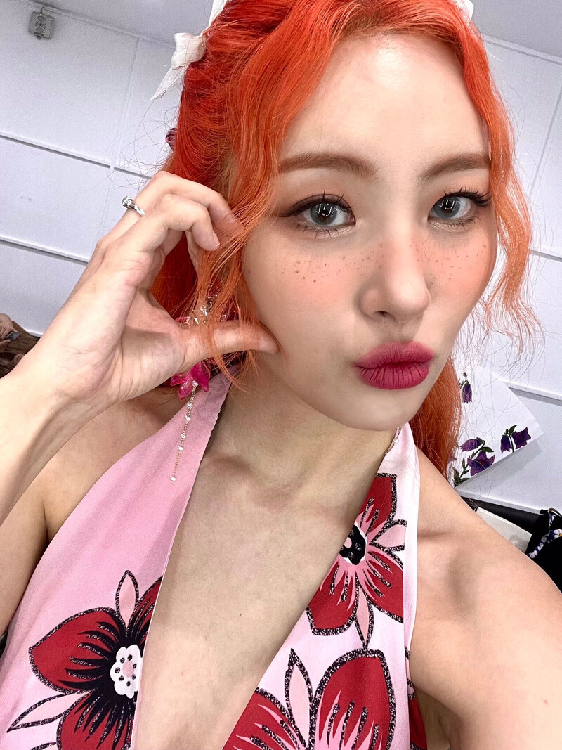 220708 Sunmi Twitter Update documents 2