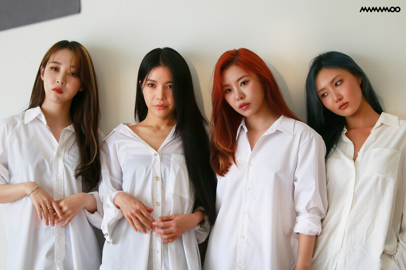 210927 RBW Naver Update - MAMAMOO [I SAY MAMAMOO : THE BEST]  Jacket Shoot Behind documents 1