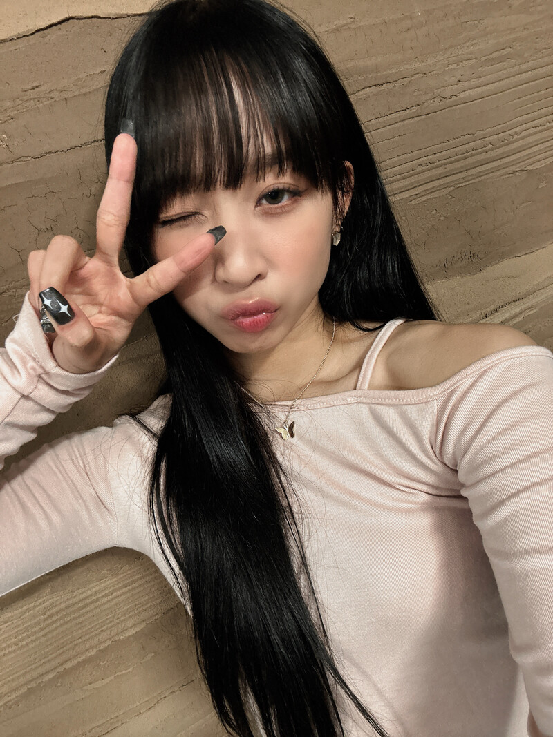 230527 SECRET NUMBER Weverse Update - Dita documents 2