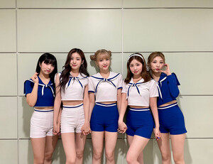 210609 WOOAH twitter update - 'Purple' promotions at Show Champion