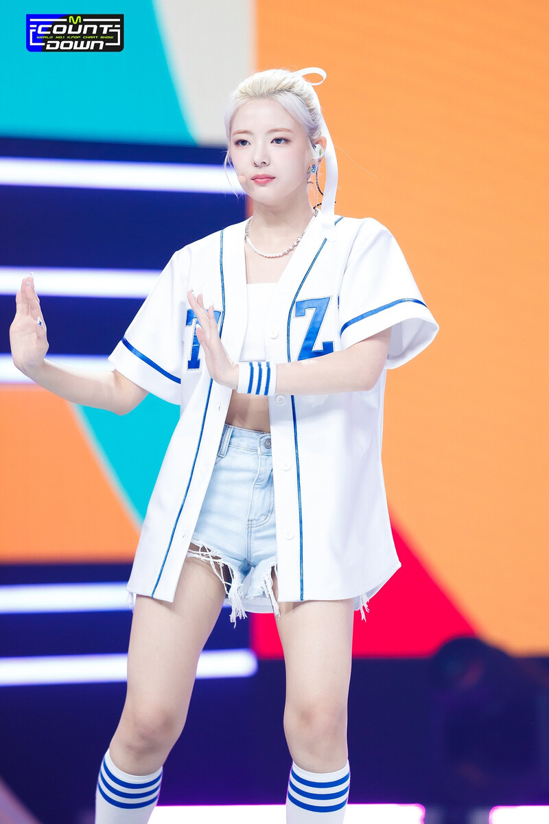 230803 - ITZY 'None of My Business' at M COUNTDOWN documents 25