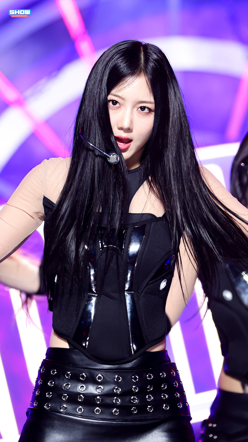 240612 BADVILLAIN Yunseo - 'BADVILLAIN' at Show Champion documents 4