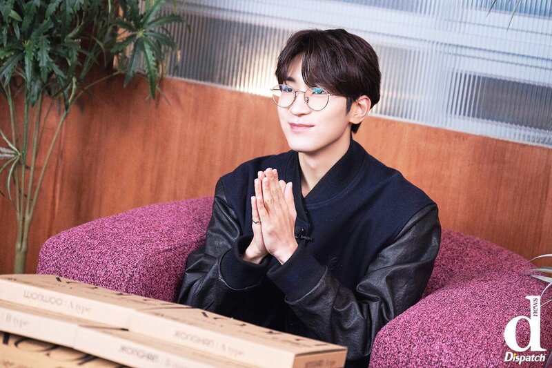 SEVENTEEN Wonwoo - DICON Unit 'Just, Two of Us!' Unboxing Shoot documents 14
