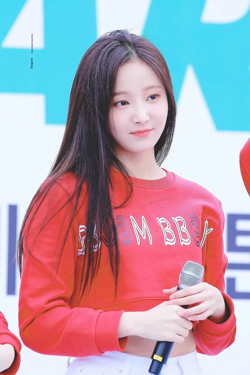 Yeonwoo148.jpg