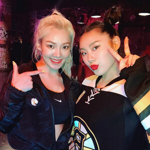 200425 Lee Jung Lee Instagram Update with Hyoyeon