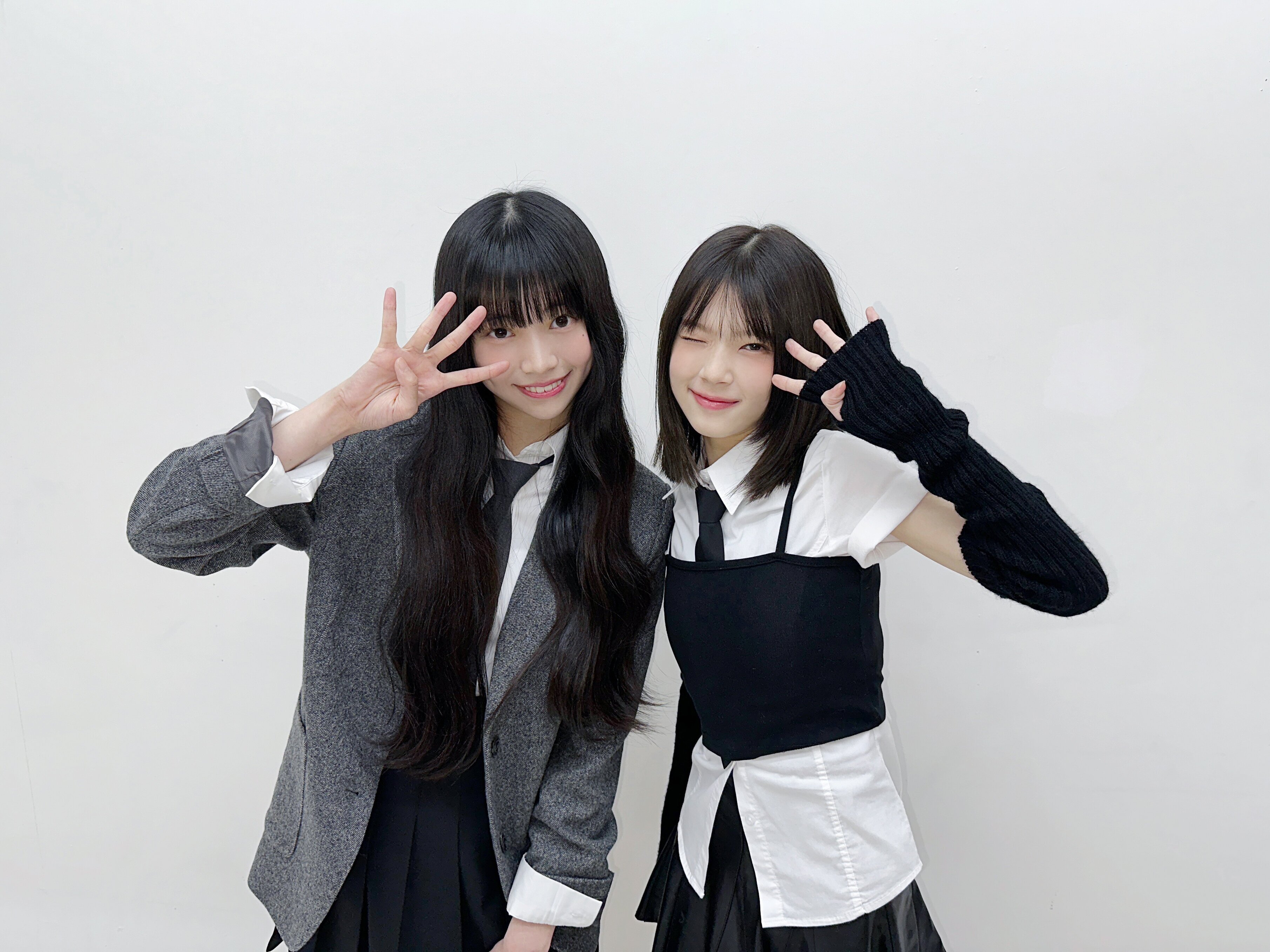 240214 UNIS JP Twitter Update - Nana and Kotoko | kpopping