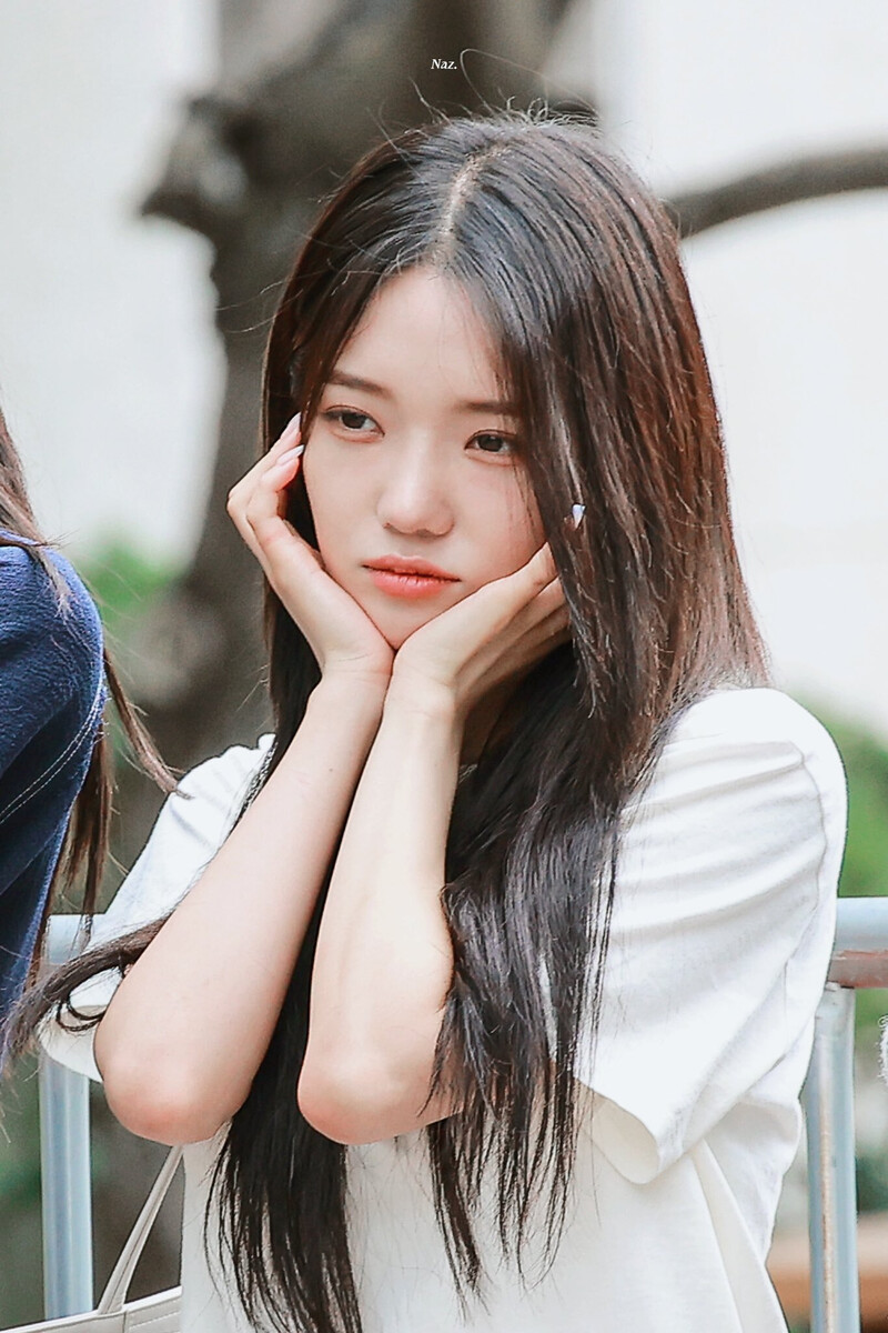 220715 fromis_9 Jisun documents 3