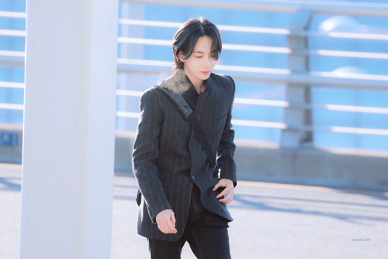 230116 SEVENTEEN Jeonghan - ICN documents 4