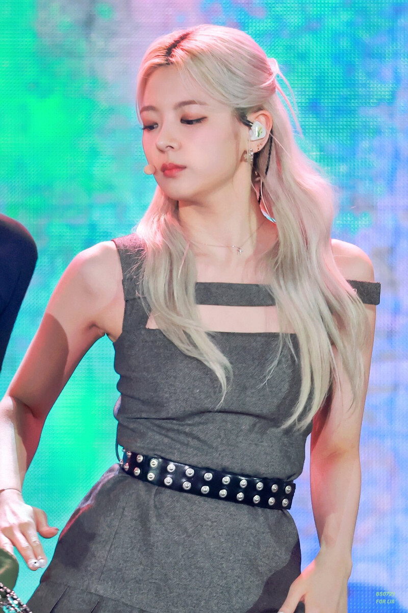 230527 ITZY Lia - 29th Dream Concert documents 4