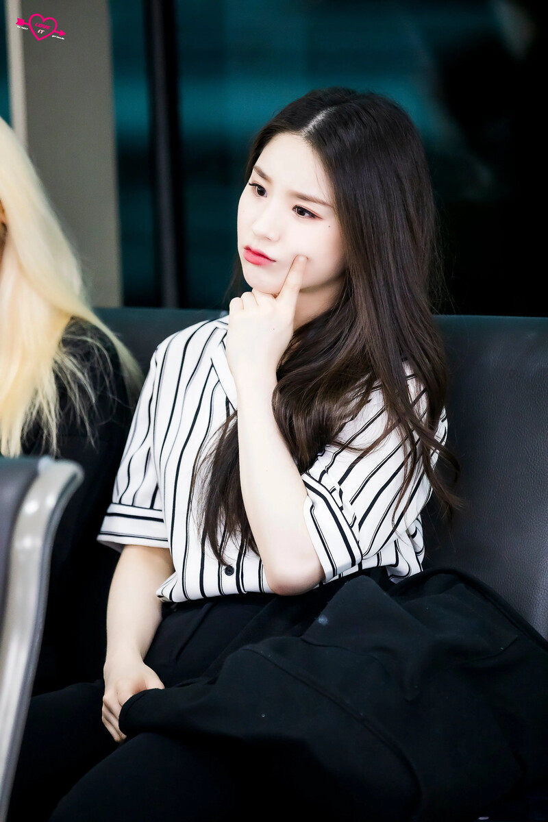 Jeon_HeeJin_com EELbzMKVAAA95QN  20190911.jpg