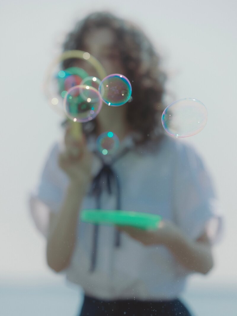 NewJeans - Single Album ‘Bubblegum’ Concept Photo documents 8