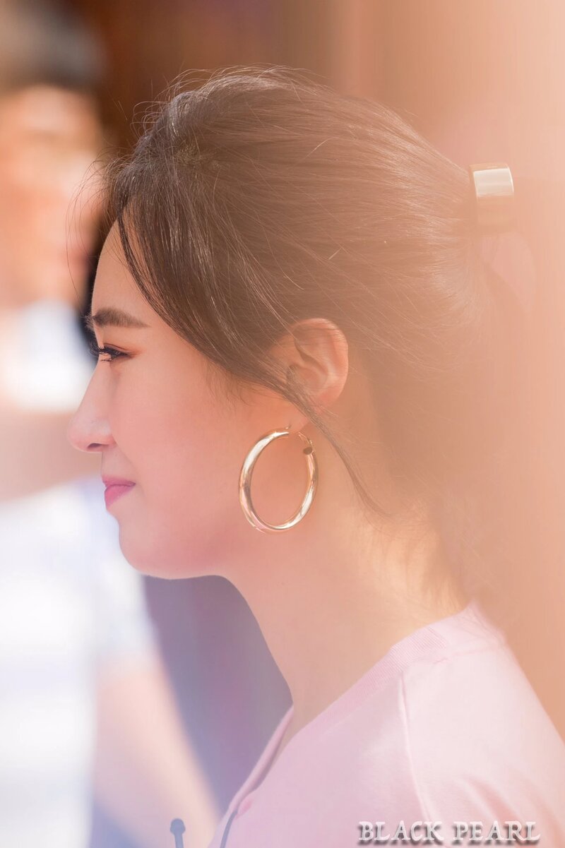 170805 Girls' Generation Yuri at 10th Anniversary Holiday To Remember fan meeting documents 4