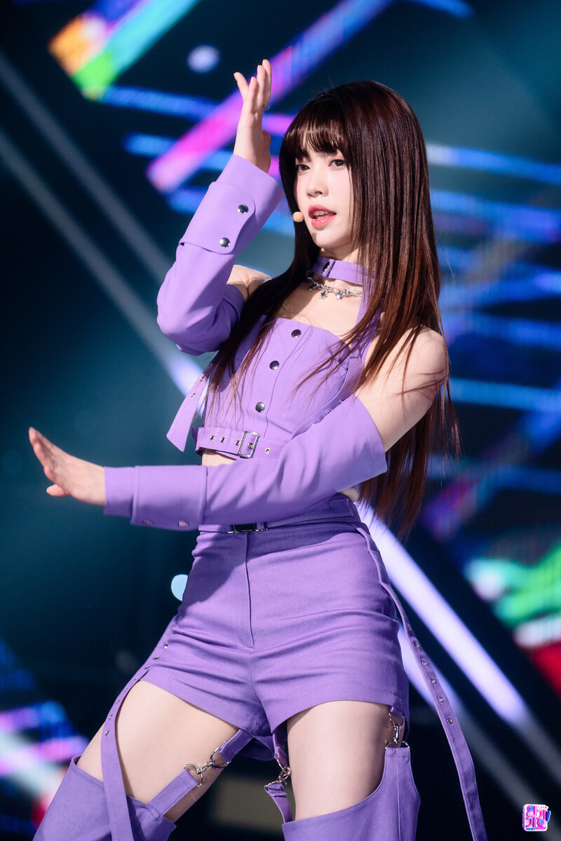 221106 Kep1er Xiaoting - ‘We Fresh’ at Inkigayo documents 2