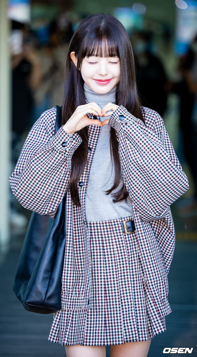 231002 IVE Jang Wonyoung - Incheon International Airport | kpopping