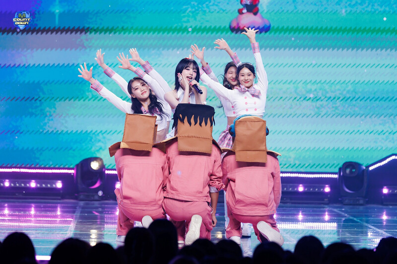 241003 YENA - 'Sugar' + 'NEMONEMO' at M Countdown documents 6