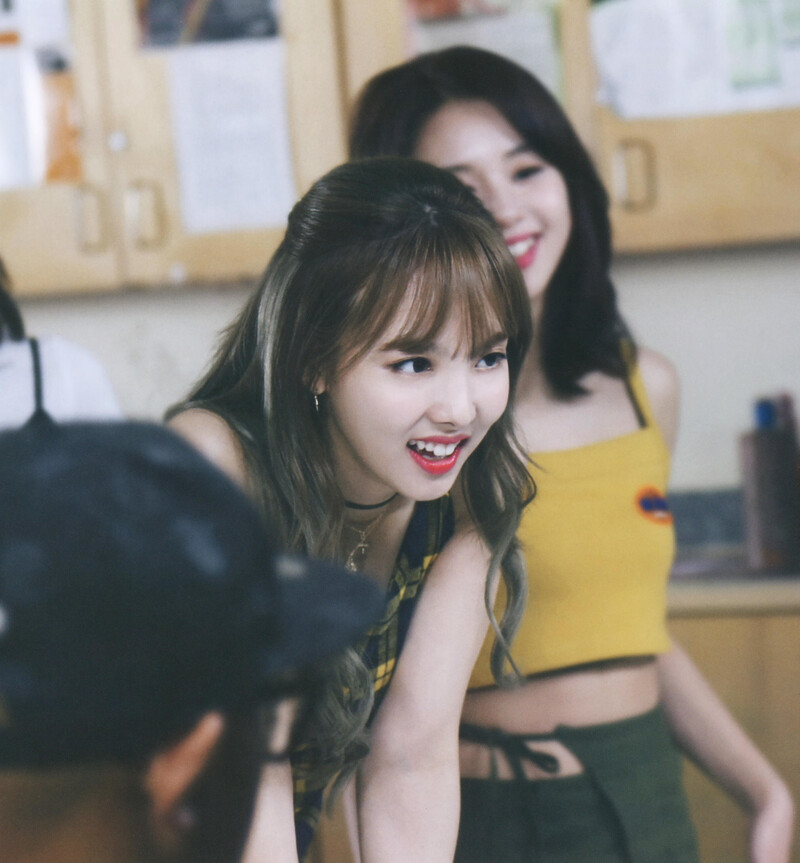 TWICE Monograph 'Twicetagram' Scans documents 23