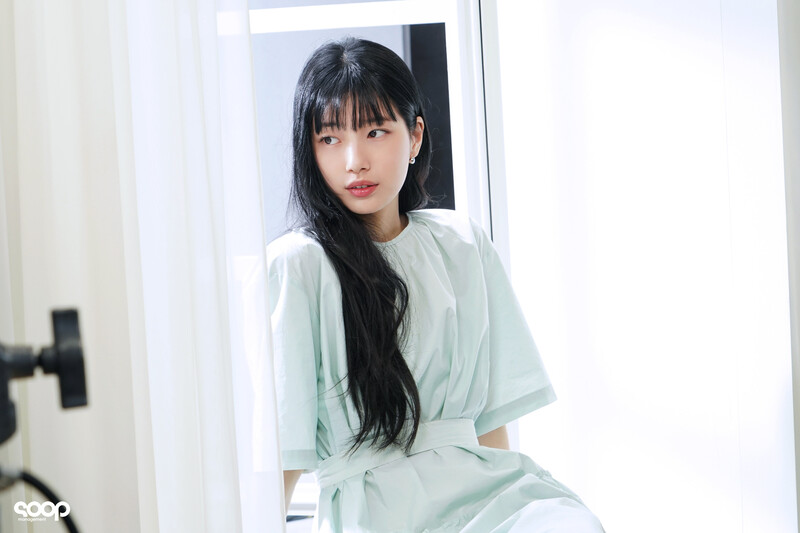 230424 SOOP Naver Post - Bae Suzy - SU:M37 Behind Cut documents 5