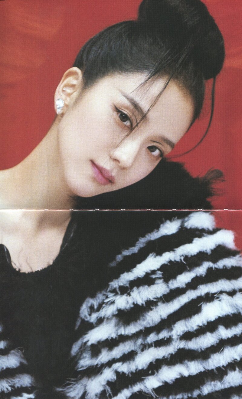 230924 (SCAN) Jisoo "ME" Photobook (SPECIAL EDITION) documents 3