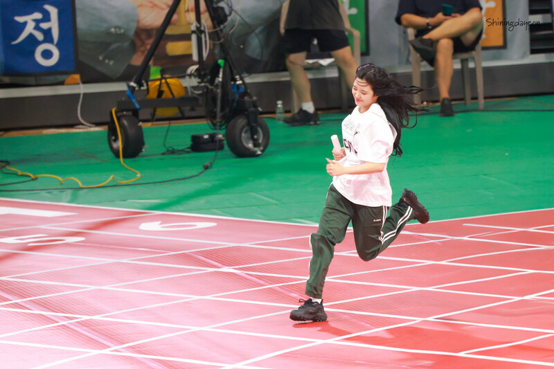 240805 Kep1er's Dayeon at ISAC 2024 documents 6