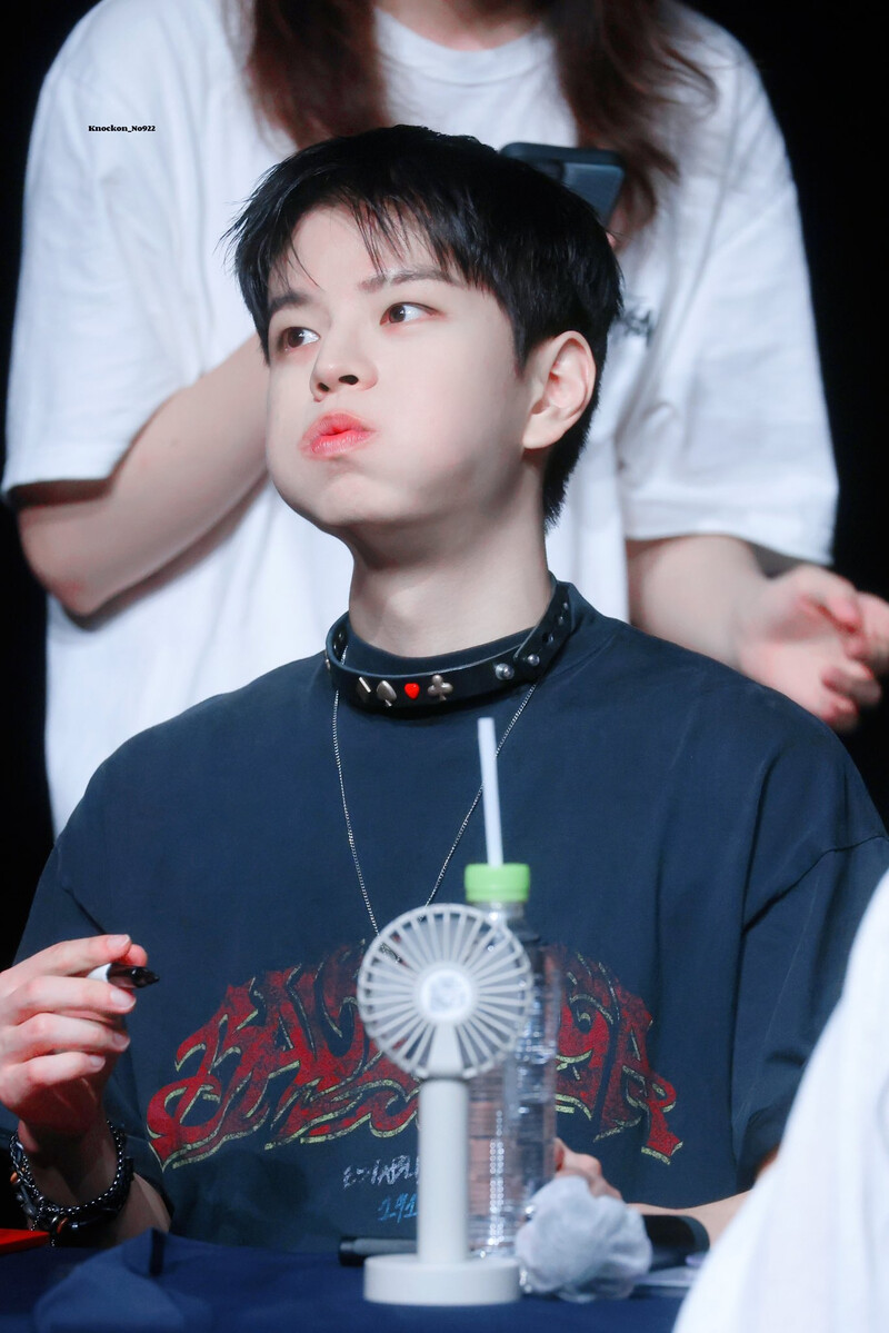 240728 StrayKids Seungmin - JYPSHOP Fansign Event documents 2