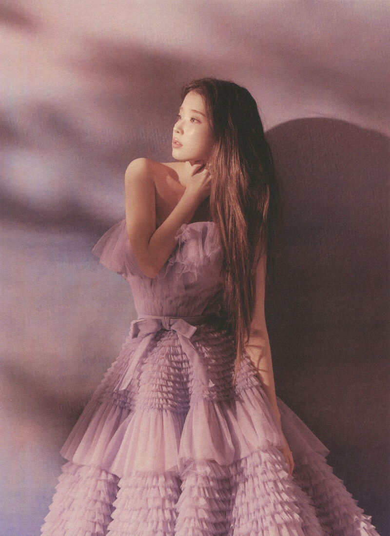 IU 5th Album 'LILAC' [SCANS] documents 1