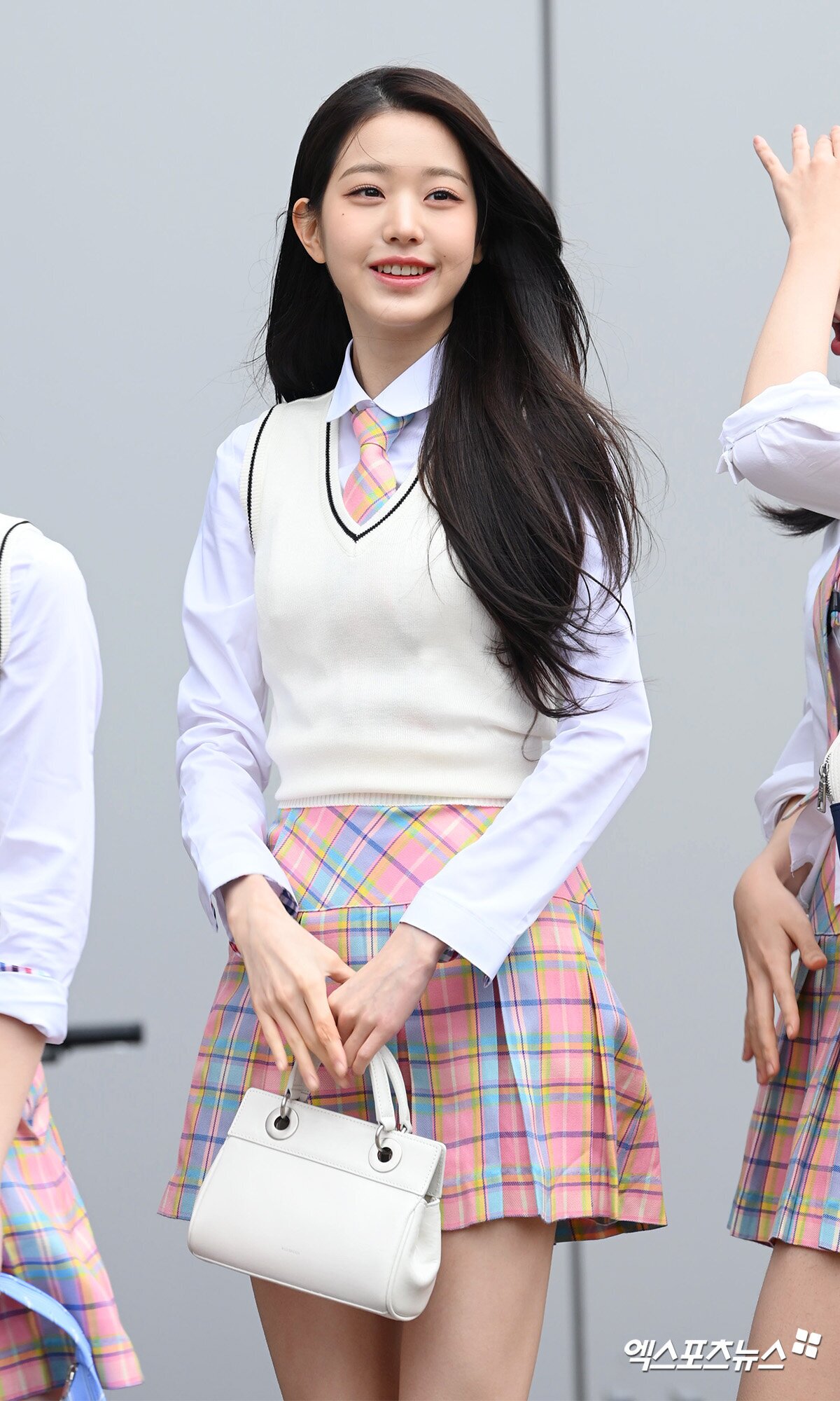 230406 IVE Wonyoung - Knowing Bros Commute | kpopping