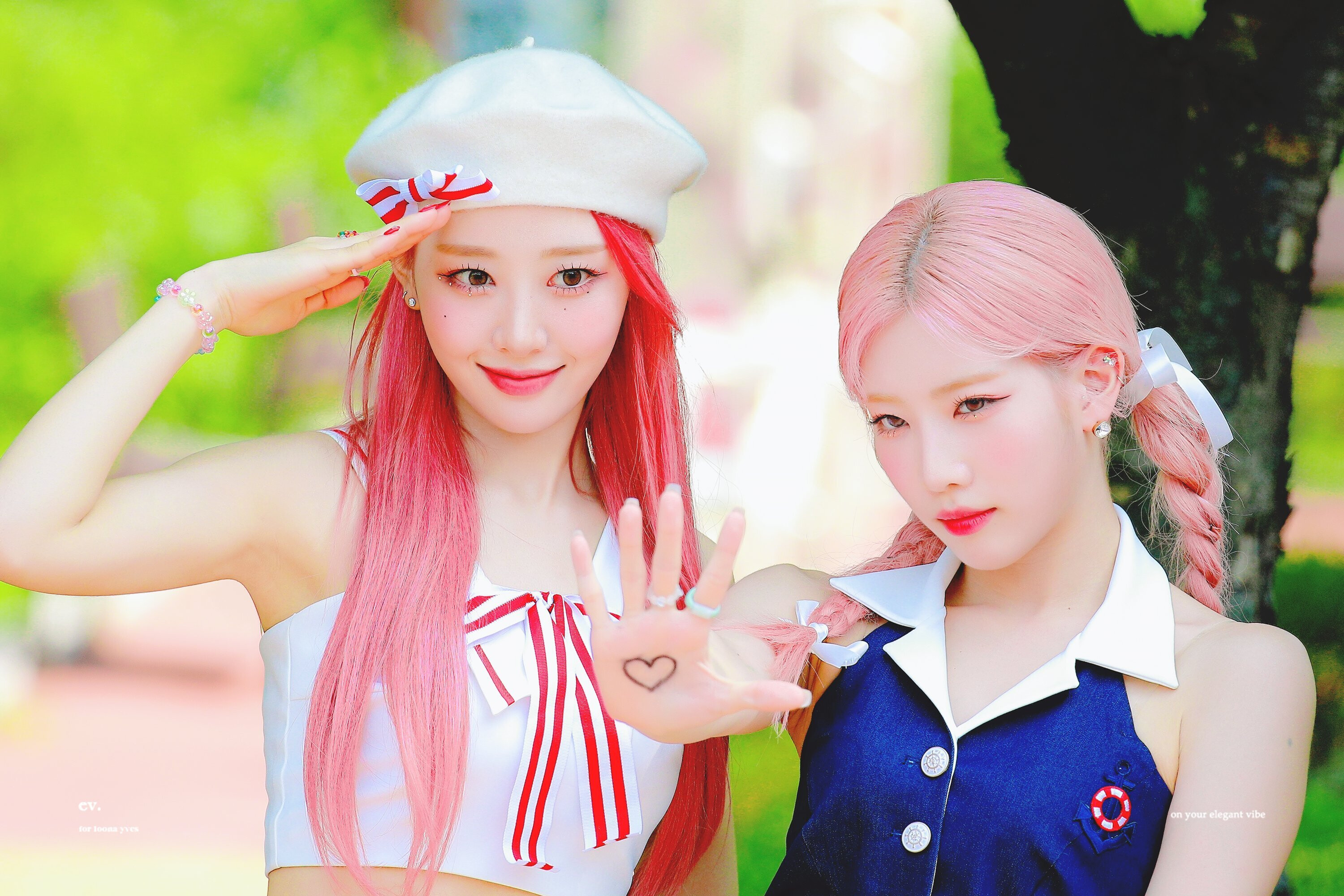 220703 LOONA Yves & Kim Lip | kpopping