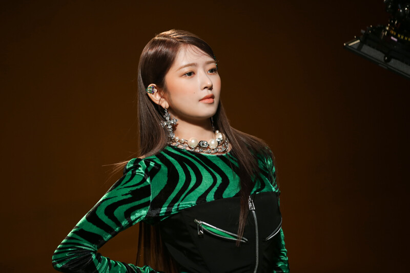 221012 Starship Naver Post - IVE - 'After LIKE' MV Shoot documents 10