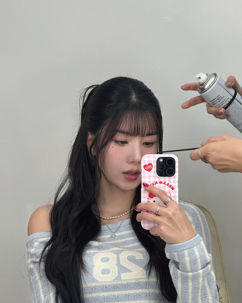 241017 Kwon Eunbi Instagram Update documents 2