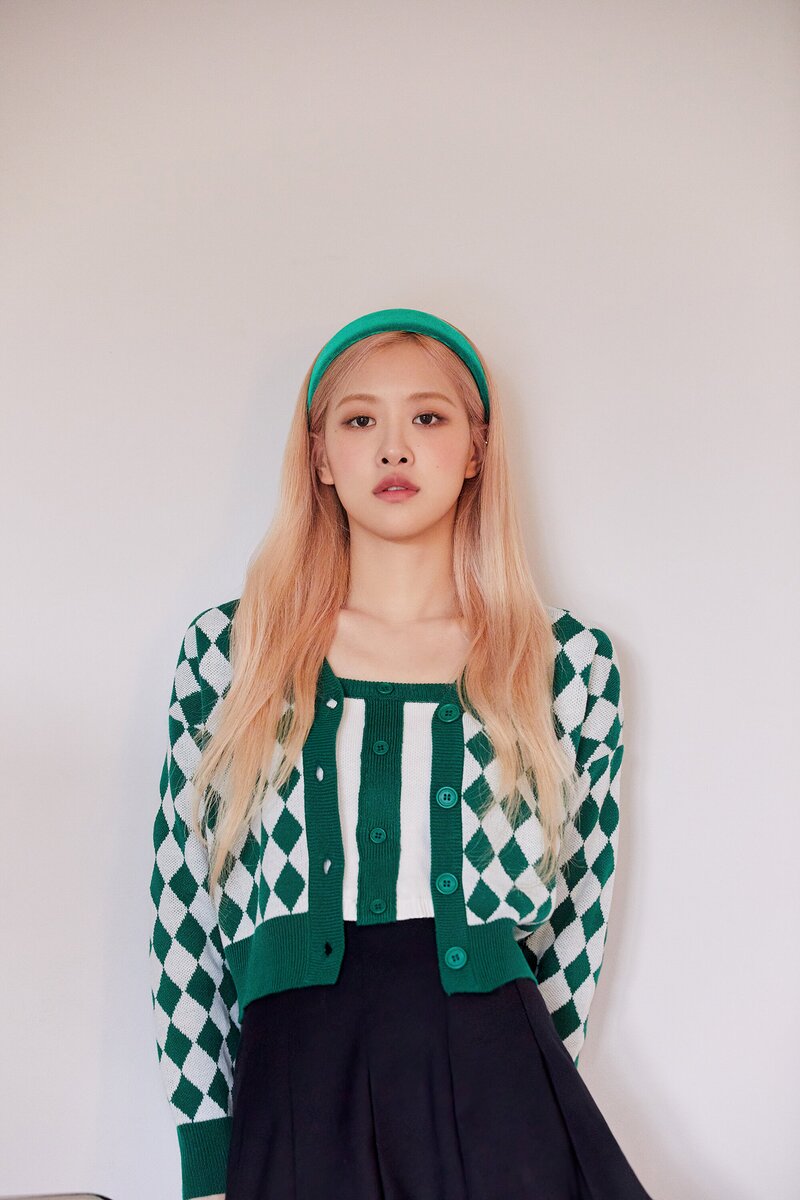 BLACKPINK Rosé for O!Oi Collection FW21 documents 8