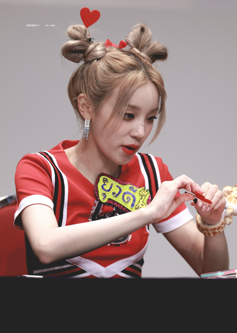 220603 (G)I-DLE Yuqi - Apple Music Fansign documents 9