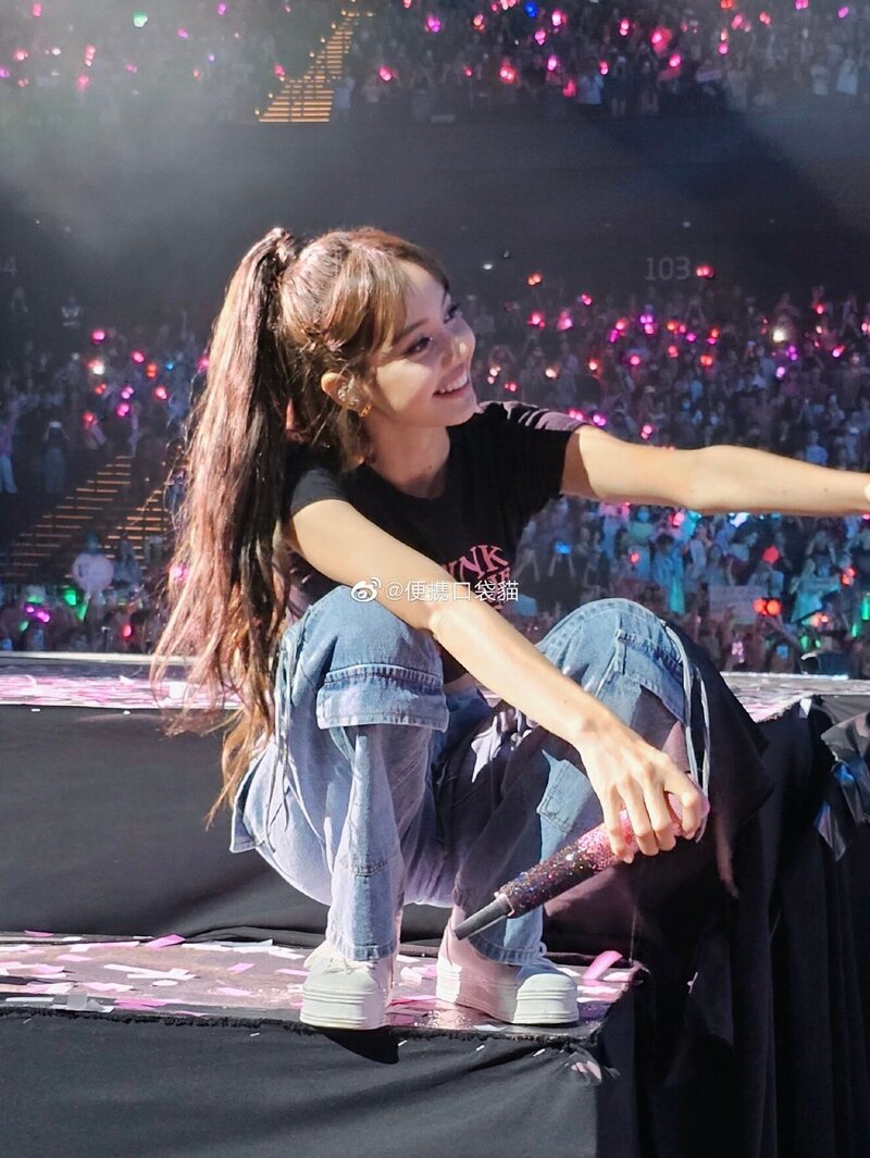 230521 LISA - 'BORN PINK' Concert in Macau Day 1 documents 1