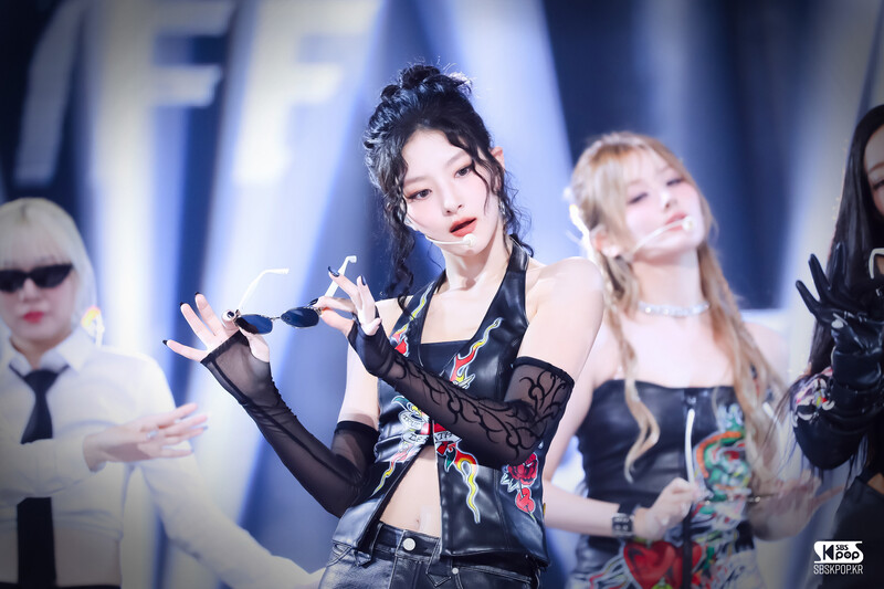 241103 KISS OF LIFE Haneul - Igloo at Inkigayo documents 1