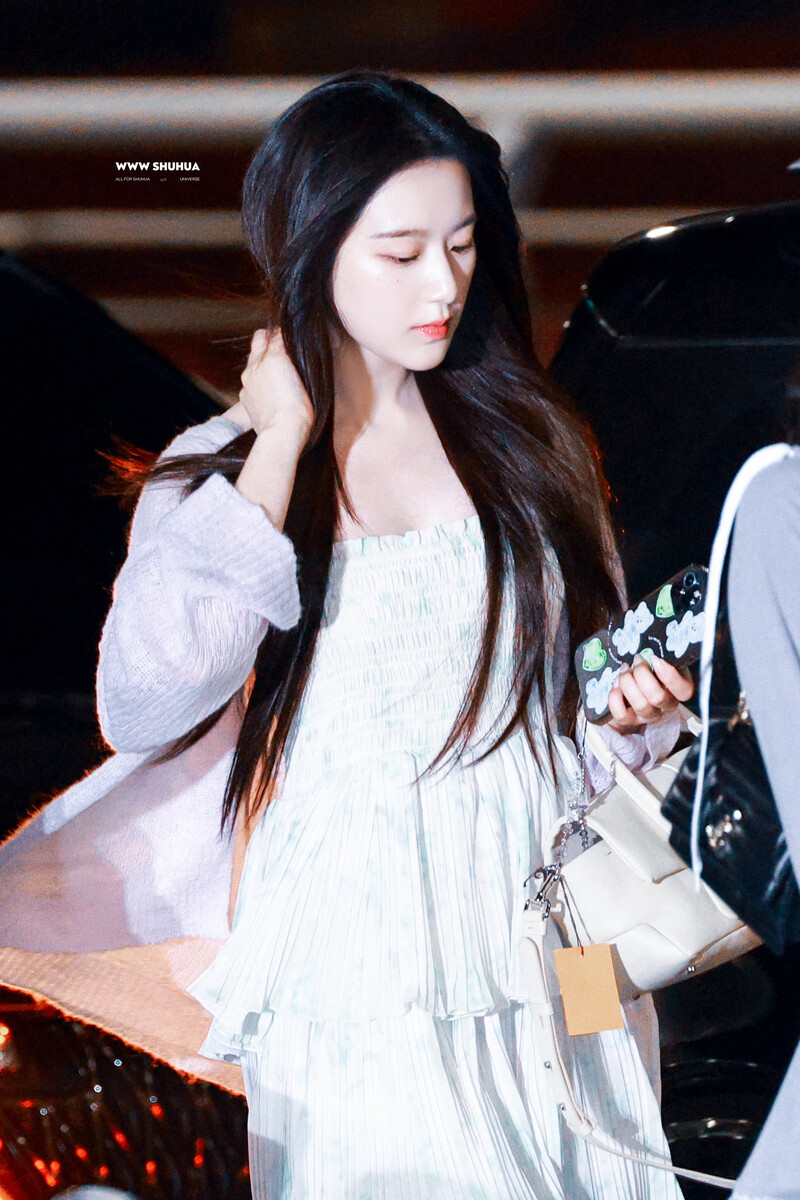 240418 (G)I-DLE Shuhua - ICN Airport documents 5