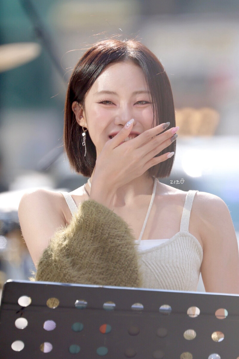 241010 Billlie Sheon - 'The Fillin' Live' Busking Event documents 2